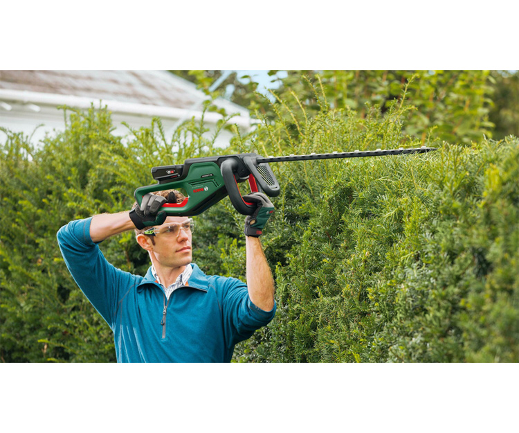 Аккумуляторный бесщеточный кусторез BOSCH UniversalHedgeCut 18V-50 (solo) (0600849K00)