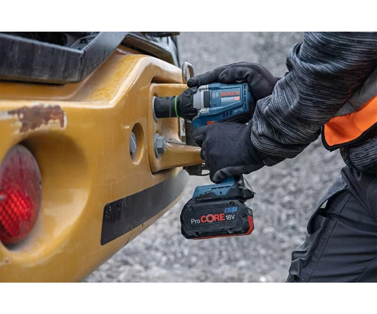 Аккумуляторный гайковерт BOSCH  GDS 18V-750 C (2x 5Ah + L-BOXX 136) (06019L9003)