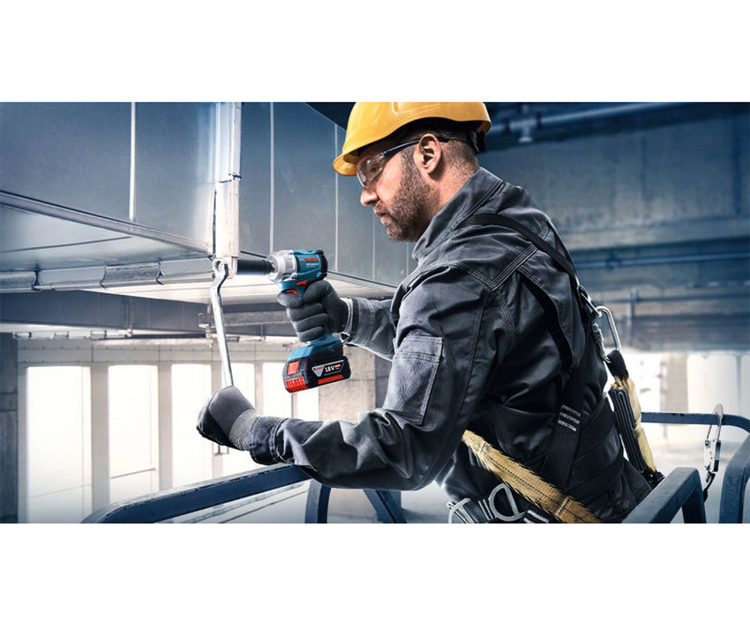 Аккумуляторный гайковерт BOSCH GDS 18V-350 (solo) (06019M5020)