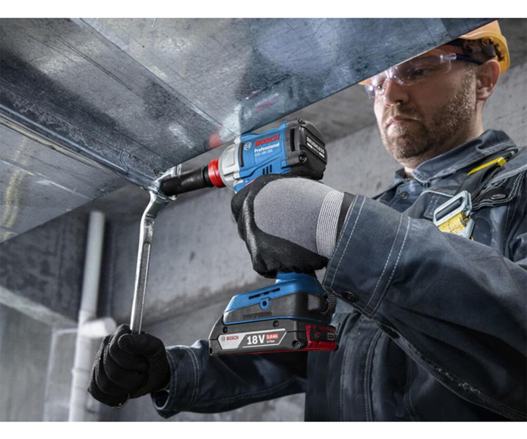 Аккумуляторный гайковерт BOSCH GDX 18V-285 (L-BOXX) (06019N2100)
