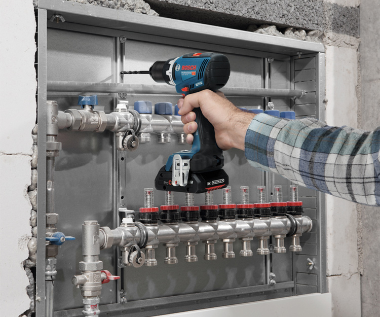 Акумуляторний ударний дриль-шурупокрут BOSCH GSB 18V-65 (2x 2Ah + L-Case) (06019N3100)