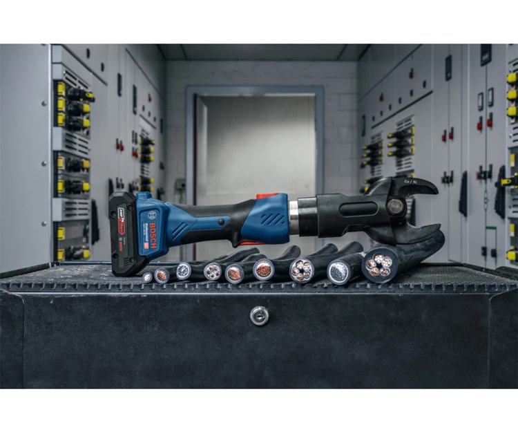 Аккумуляторный кабелерез BOSCH GKH 18V-50 (06019P0000)