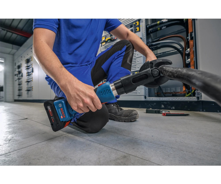 Аккумуляторный кабелерез BOSCH GKH 18V-50 (06019P0000)