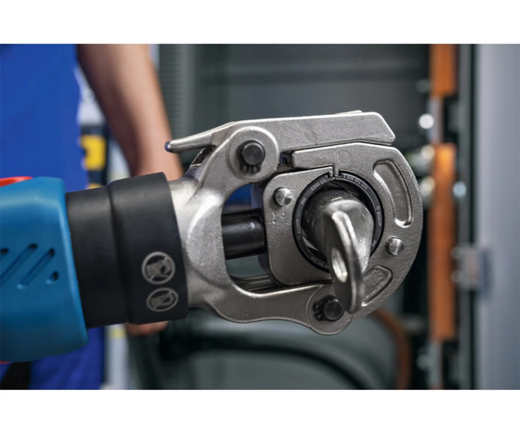Аккумуляторная обжимка кабелей BOSCH GPH 18V-60 (06019P0100)